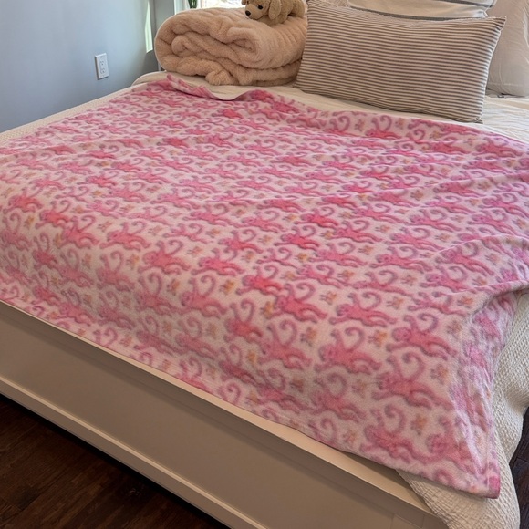 Roller Rabbit Pink Monkeys Blanket! - Picture 4 of 7